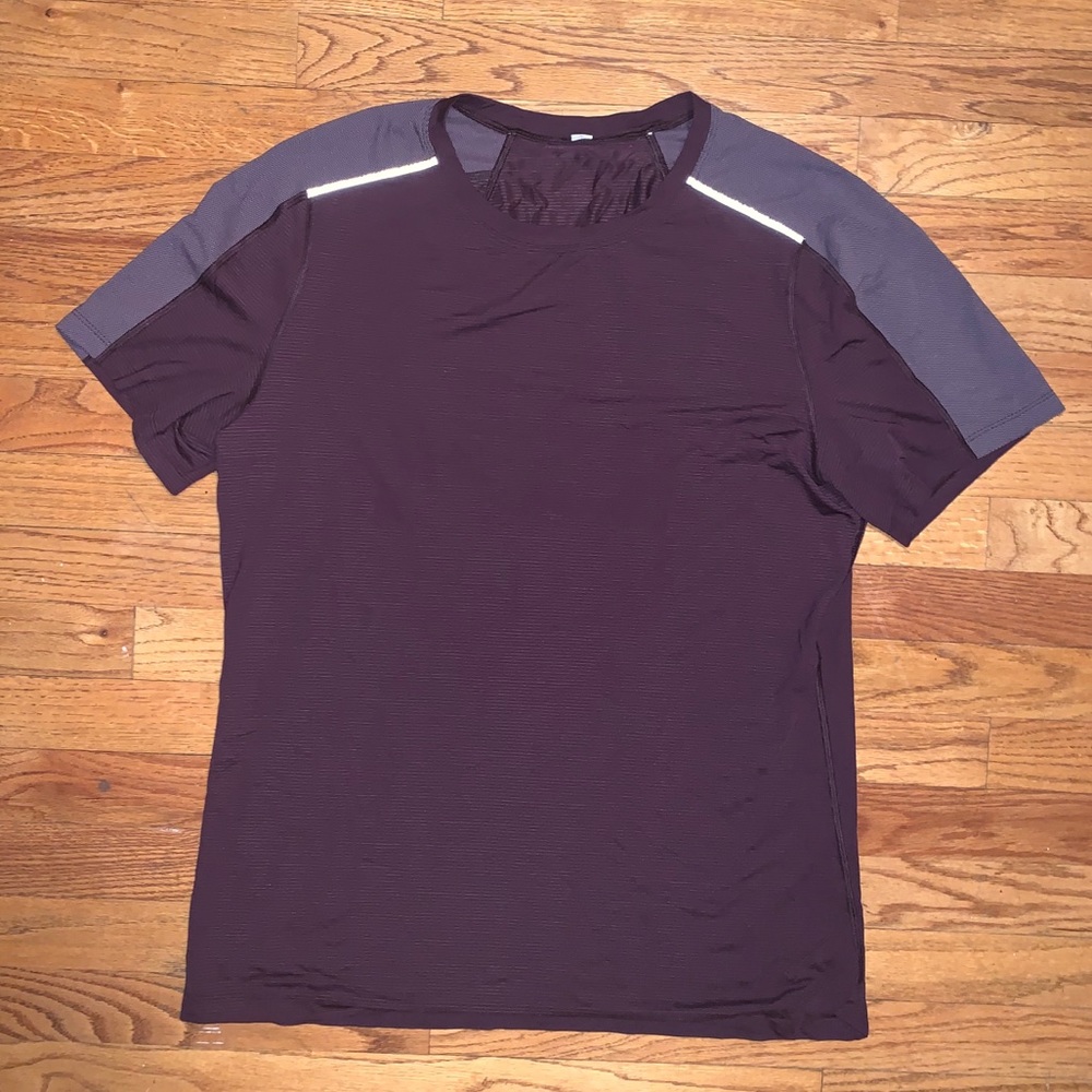 THE Basic 5 year T Shirt from Lululemon Large EUC